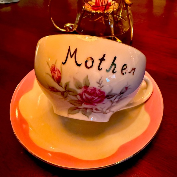 Hand Painted Lefton China , Mother, saucer and cup - Picture 1 of 3